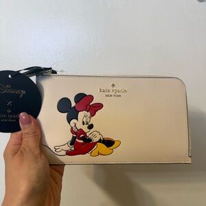 Kate Spade X Disney Minnie Mouse Medium L Zip Wristlet